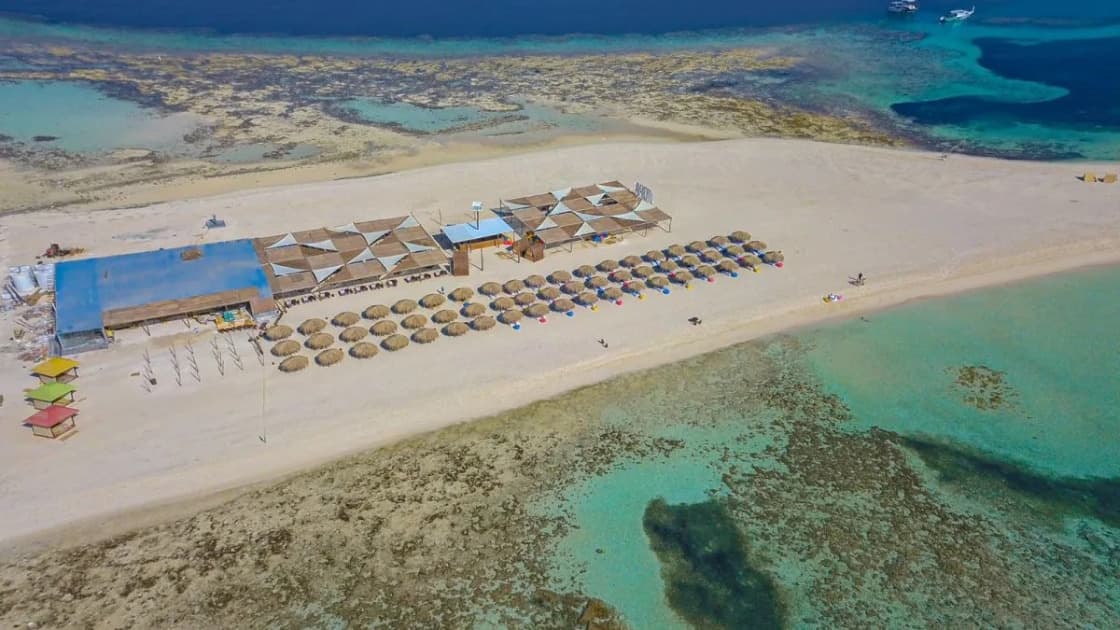 Utopia Island excursion in El QUSIER & MARSA ALAM - Image 1
