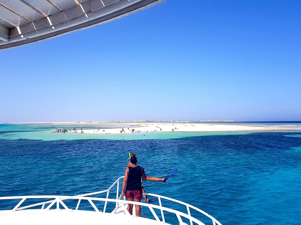 Utopia Island excursion in El QUSIER & MARSA ALAM - Image 4